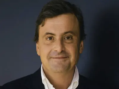 Carlo Calenda raccomanda BTC +590 Octela